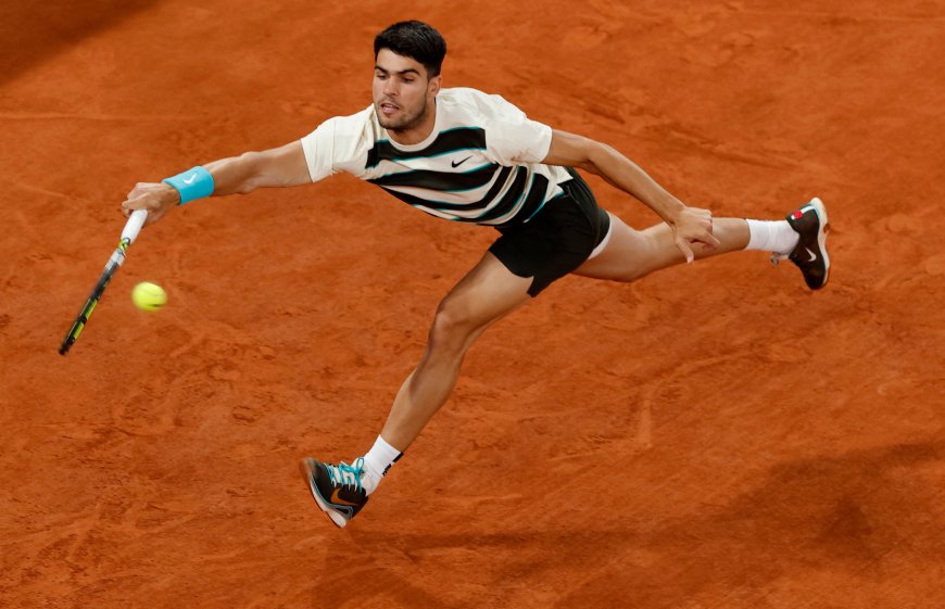 Musetti - Alcaraz en directo | El murciano se lleva el segundo set en el ‘tie-break’ (7-6(3))
