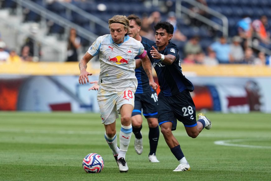 Mads Bidstrup, capitán del Salzburgo: “Zidane fue muy importante para mí”