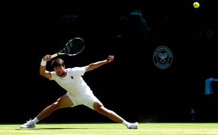 Fritz - Alcaraz, las semifinales de Wimbledon en directo | El murciano se anota el primer set; igualdad máxima en el segundo (4-6, 4-4)