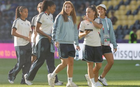 Italia - España en directo | Aitana Bonmatí vuelve al once titular