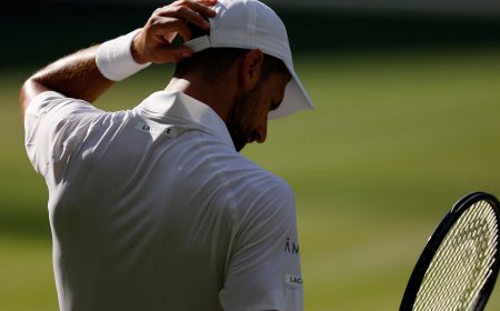 Djokovic, contra la edad y los elementos: “No es mala suerte, mi cuerpo me golpea; es lo que hay”