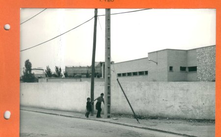 Así envejece una ciudad: colegios de los sesenta en el sur de Madrid reconvertidos en centros de mayores