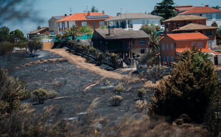 El incendio de Méntrida pasa de riesgo alto a moderado y se espera que quede bajo control esta noche