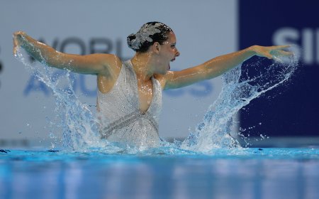 Iris Tió conquista el oro en solo libre y firma una gesta histórica en la natación artística española