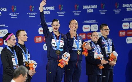 Iris Tió y Dennis González tocan el cielo en el Mundial de Singapur con un oro de leyenda