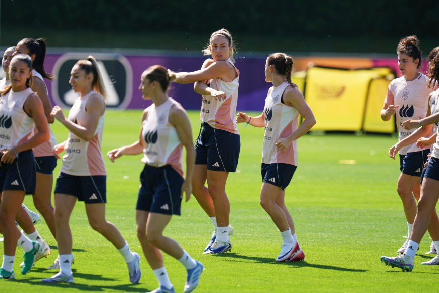 Los días en Inglaterra que marcaron un antes y un después en la selección femenina y plantaron la semilla de un equipo hecho a sí mismo
