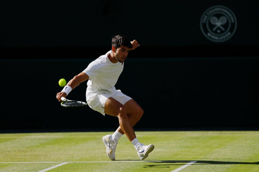 Carlos Alcaraz vence en cuatro sets a Struff (6-1, 3-6, 6-3 y 6-4) y ya está en los octavos de final de Wimbledon