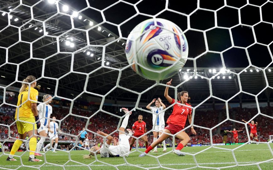 Suiza hace historia y se clasifica para cuartos en su Eurocopa