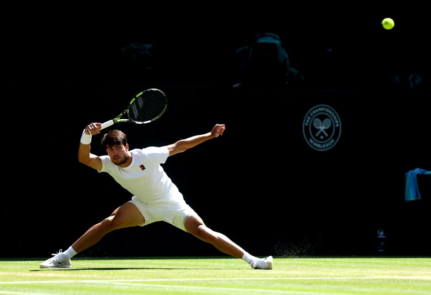 Fritz - Alcaraz, las semifinales de Wimbledon en directo | El murciano se anota el primer set; igualdad máxima en el segundo (4-6, 4-4)
