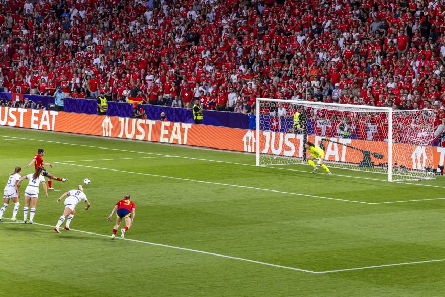 España - Suiza en directo | España empata al descanso tras una buena primera mitad defensiva de Suiza
