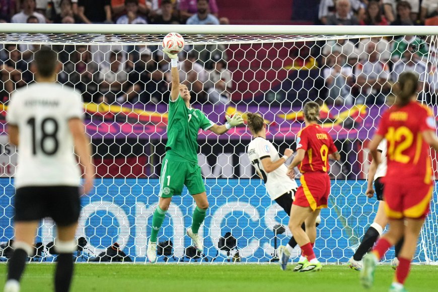 Alemania – España, en directo | Cata Coll salva a España y manda el partido a la prórroga