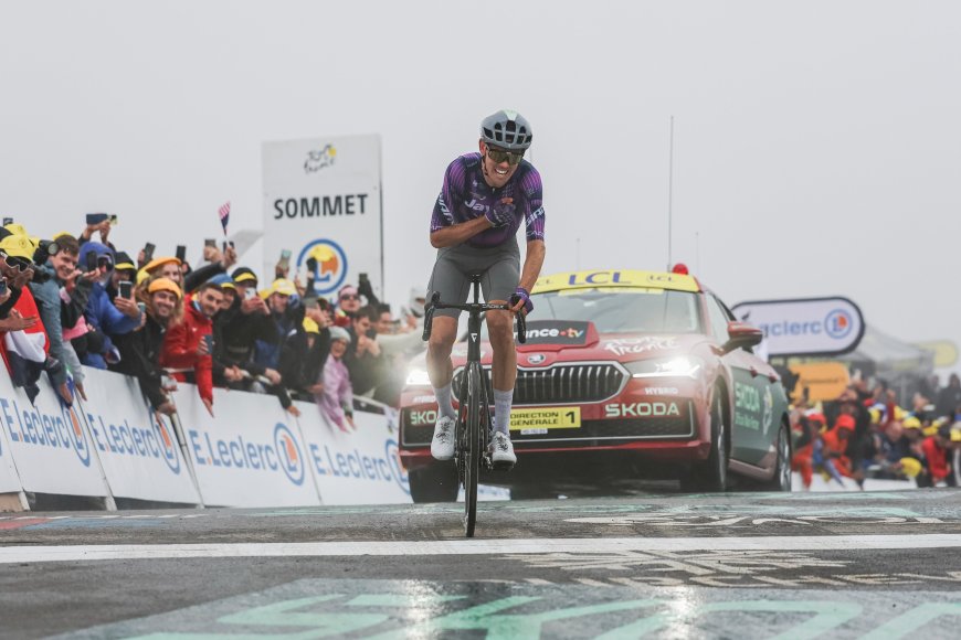 El australiano Ben O’Connor se corona en la cima de la Loze, la etapa reina del Tour de Francia