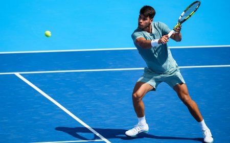 Alcaraz vuelve con victoria y sudor en Cincinnati