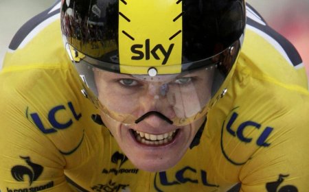 El ciclista Chris Froome, hospitalizado tras un accidente