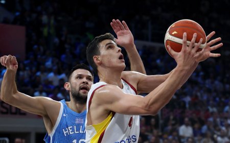 España - Grecia en directo, el partido del Eurobasket en vivo | Los de Scariolo se van al descanso perdiendo de 15 puntos