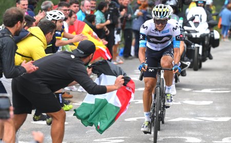 Javier Romo se retira de la Vuelta por la caída sufrida el domingo