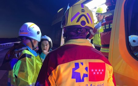 Muere una joven de 24 años tras volcarse un turismo en la A-3, el segundo accidente mortal en carreteras de Madrid en menos de 24 horas