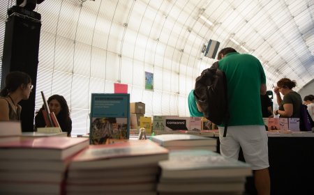 Madrid se hace literatura: arranca ‘Back to the Book’ en Arganzuela con libros y fanzines