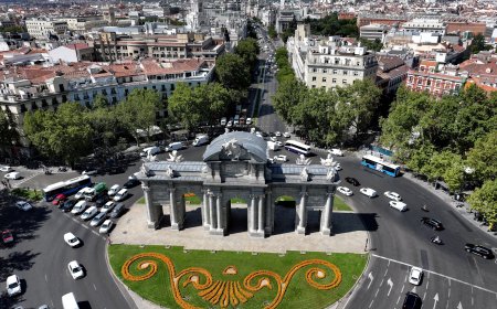 Almeida paraliza el proyecto del bulevar hasta la Puerta de Alcalá para no sumar otro atasco más por obras en Madrid