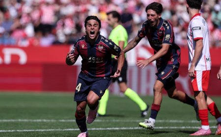 El Girona se hunde tras la goleada del Levante