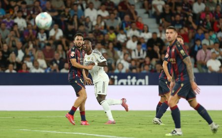 Vinicius recupera la sonrisa y lanza la victoria del Madrid contra el Levante
