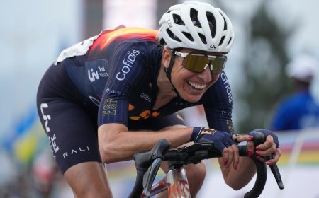 Mavi García, medalla de bronce en el Mundial de ciclismo a los 41 años