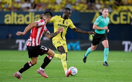 Moleiro, de caza en el área del Athletic, le da la victoria al Villarreal