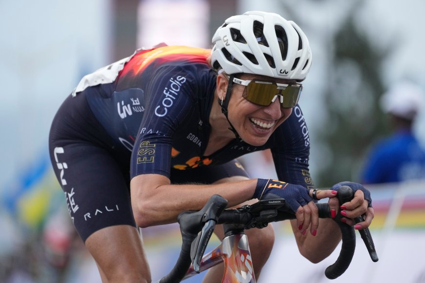 Mavi García, medalla de bronce en el Mundial de ciclismo a los 41 años