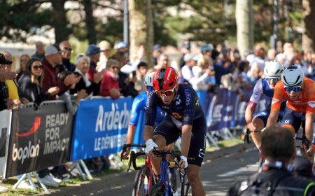 Héctor Álvarez forja su carácter con un bronce en los Europeos sub-23 de ciclismo