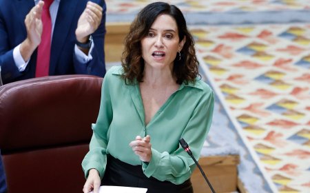 Ayuso rechaza el registro de médicos objetores que establece la ley: “¡Váyanse a otro lado a abortar!”