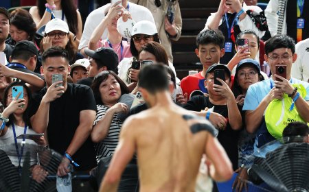 Un desconocido monegasco y el resiliente Djokovic en la sauna de Shanghái