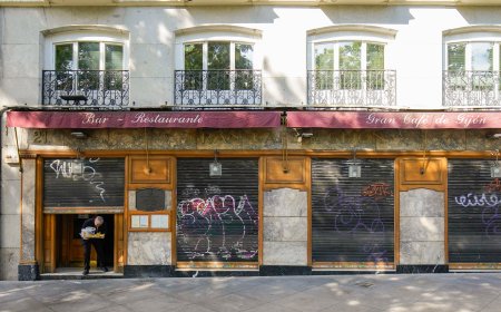 El mítico Café Gijón pone fin a un siglo de vida y formará parte de la colección de restaurantes exclusivos del Grupo Capuccino