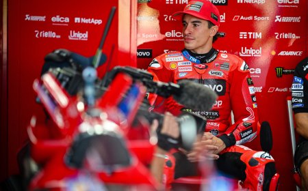 Marc Márquez termina en el quirófano para estabilizar el hombro derecho