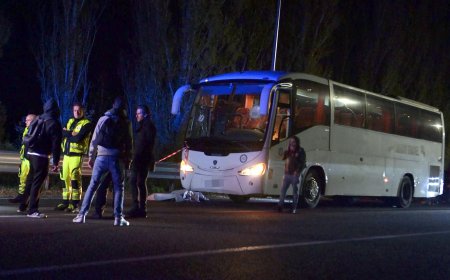 Tres ultras arrestados por matar a pedradas al conductor de un autobús con aficionados del equipo rival en Italia
