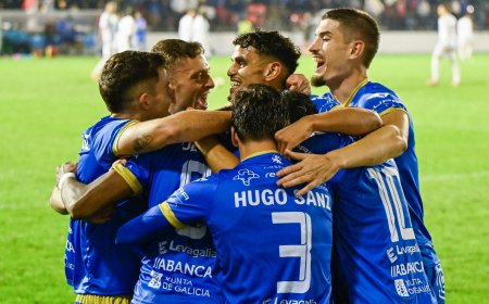 La Copa empieza con sorpresas y el Ourense se carga al Oviedo, el primer Primera que cae eliminado