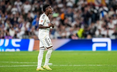 Vinicius pide perdón a sus compañeros, al Real Madrid y a Florentino Pérez por su reacción al ser sustituido en el Clásico