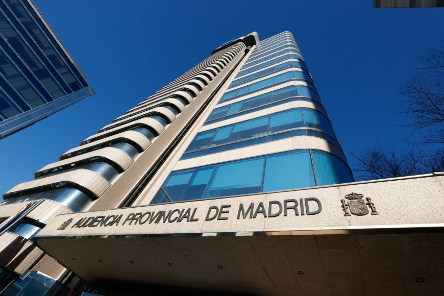 Condenado a cinco años por tocarle el culo a sus alumnas de 11 del Colegio Villamadrid y decirles que quería hacer el amor con ellas