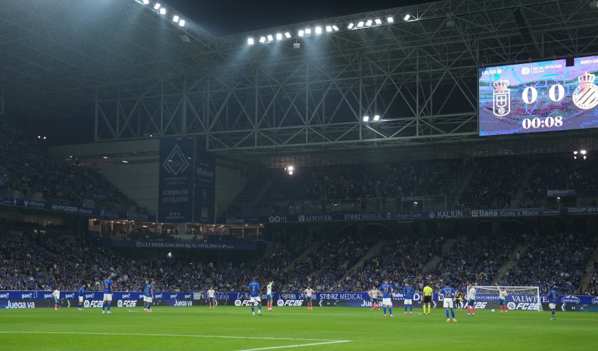 Los futbolistas acuerdan un paro esta jornada de unos segundos por el Villarreal - Barcelona en Miami y LaLiga lo censura en televisión