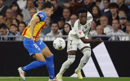 Real Madrid - Valencia en directo | Bellingham hace el tercero del Madrid tras el penalti fallado de Vinicius