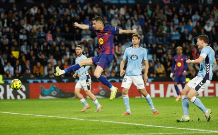 El Barcelona golea al ritmo de Lewandowski en Balaídos