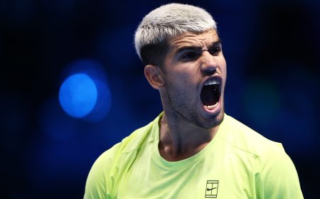 Alcaraz completa una soberbia remontada contra Fritz