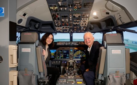 Ayuso defiende a Ryanair en su pulso con Sánchez por las tarifas de Aena: “Se ponen palos a los motores”