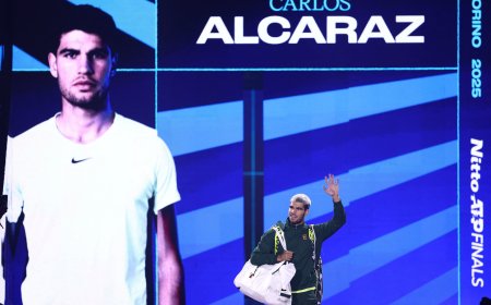Carlos Alcaraz, rey del año y puro apetito: “Esto no ha acabado, el torneo sigue...”