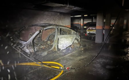 El incendio de dos coches en un garaje de Colmenar Viejo obliga a desalojar a 150 personas