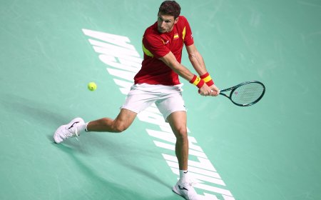 Carreño cae ante Mensik y España queda contra las cuerdas