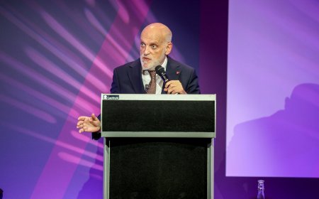 El Tribunal Administrativo del Deporte abre expediente a Tebas por divulgar información confidencial de los palcos VIP del Barça
