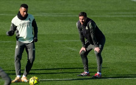 Xabi Alonso pide ayuda para Kylian Mbappé tras su frenazo goleador