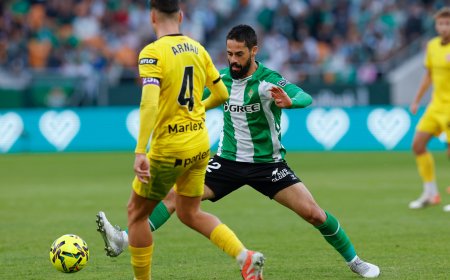 El Girona enfría la fiesta del Betis