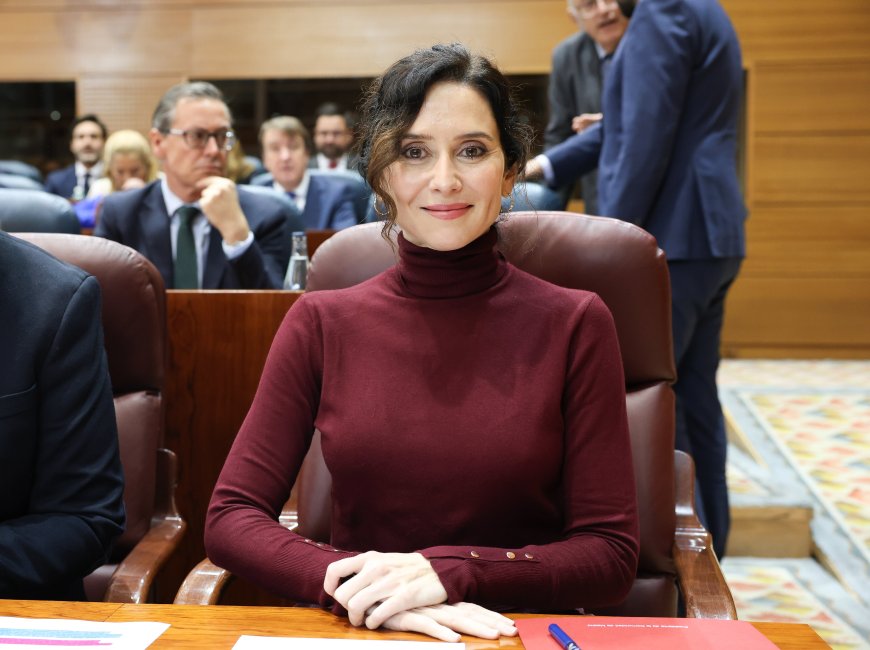 Ayuso se niega a crear el registro de objetores del aborto y deja la decisión en manos de los tribunales