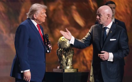 Gianni Infantino es acusado de romper el código ético de la FIFA por sus comentarios y por conceder el premio de la paz al presidente Trump